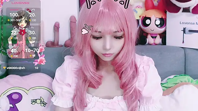 Snapshot of chenenna7 chatting on December 22, 2025, 2:17 pm chenenna7 online show from December 22, 2025, 2:17 pm