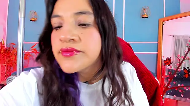 Snapshot of TaraTaylorr chatting on March 8, 2026, 3:10 am TaraTaylorr online show from March 8, 2026, 3:10 am