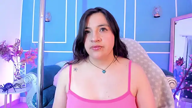 Snapshot of TaraTaylorr chatting on April 1, 2026, 3:08 am TaraTaylorr online show from April 1, 2026, 3:08 am