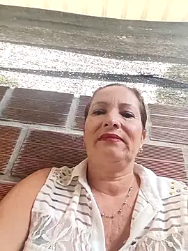 Snapshot of Sexy-Woman-Mature chatting on December 15, 2025, 1:28 pm Sexy-Woman-Mature online show from December 15, 2025, 1:28 pm