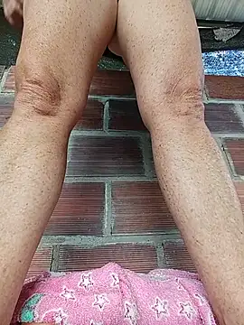 Snapshot of Sexy-Woman-Mature chatting on May 20, 2026, 1:08 pm Sexy-Woman-Mature online show from May 20, 2026, 1:08 pm