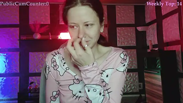 Snapshot of SweetSeraphine chatting on December 3, 2025, 7:08 am SweetSeraphine online show from December 3, 2025, 7:08 am