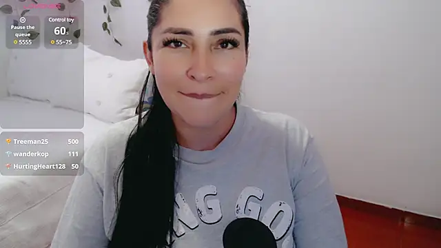 Snapshot of luna_lgomez_ chatting on March 22, 2025, 2:03 pm luna lgomez online show from March 22, 2025, 2:03 pm
