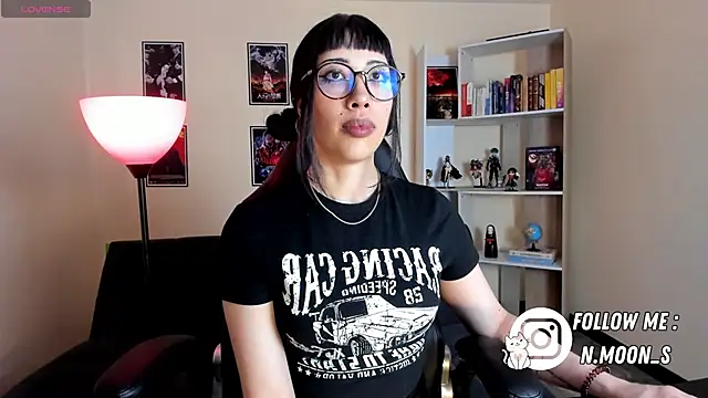 Nezuuuuu  online show from September 9, 2025, 11:14 pm