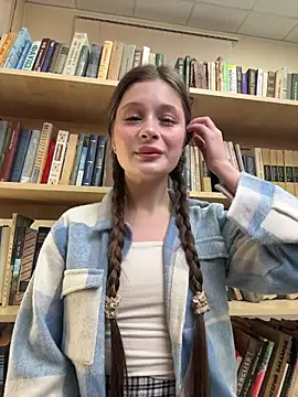 Snapshot of melicious_ chatting on January 8, 2026, 6:08 am melicious online show from January 8, 2026, 6:08 am