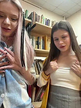 Snapshot of melicious_ chatting on January 16, 2026, 6:50 am melicious online show from January 16, 2026, 6:50 am