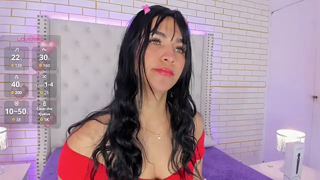 Emilly wilson  online show from September 23, 2025, 12:12 pm