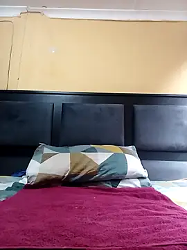 Snapshot of JuicyMilkyTizzy chatting on February 13, 2026, 8:58 am JuicyMilkyTizzy online show from February 13, 2026, 8:58 am