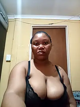 Snapshot of JuicyMilkyTizzy chatting on March 31, 2026, 7:43 am JuicyMilkyTizzy online show from March 31, 2026, 7:43 am