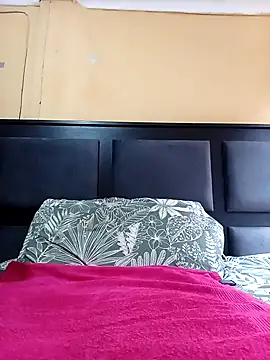 Snapshot of JuicyMilkyTizzy chatting on March 16, 2026, 11:58 am JuicyMilkyTizzy online show from March 16, 2026, 11:58 am