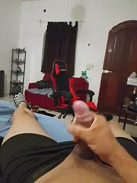 Snapshot of enoc369 chatting on April 6, 2026, 6:36 am enoc369 online show from April 6, 2026, 6:36 am