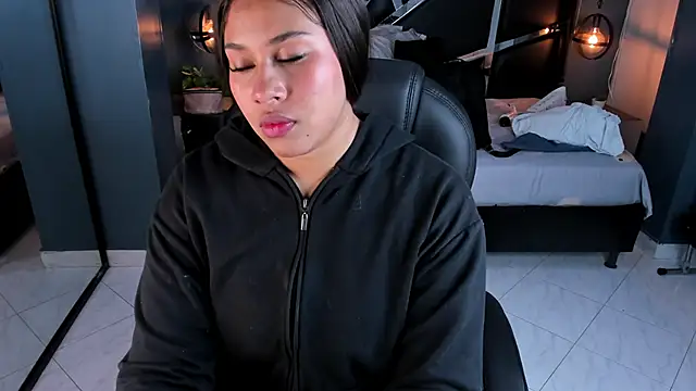 Snapshot of Melissa_23_ chatting on November 24, 2025, 11:43 am Melissa 23 online show from November 24, 2025, 11:43 am