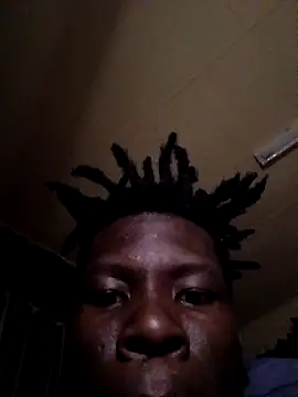 Snapshot of menzix96 chatting on February 19, 2026, 7:55 pm menzix96 online show from February 19, 2026, 7:55 pm