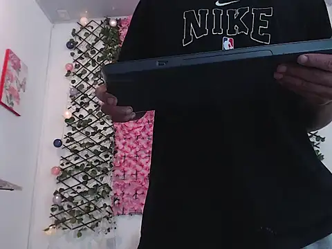 Snapshot of willians___0 chatting on October 25, 2025, 7:58 pm willians 0 online show from October 25, 2025, 7:58 pm