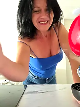 Melody73 online show from February 21, 2026, 10:39 am