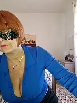 Gattina74 online show from November 13, 2025, 9:35 am