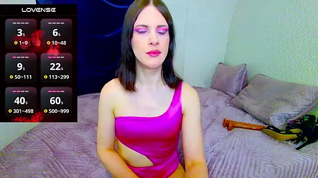 Nicole Redfields online show from February 21, 2026, 10:17 am