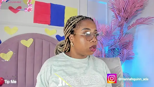 Snapshot of Hanaahquinn chatting on June 26, 2026, 11:38 am Hanaahquinn online show from June 26, 2026, 11:38 am