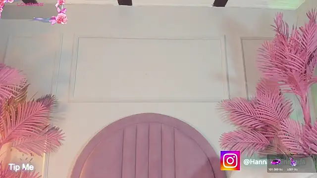 Hanaahquinn online show from April 25, 2026, 11:57 am