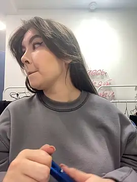 Snapshot of HannaJohnson chatting on November 3, 2025, 6:07 am HannaJohnson online show from November 3, 2025, 6:07 am