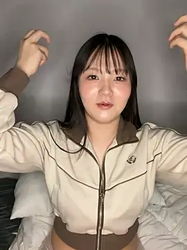 Snapshot of MinaKubo chatting on May 21, 2026, 9:50 am MinaKubo online show from May 21, 2026, 9:50 am