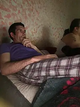 parejade225xh online show from February 14, 2026, 9:26 pm