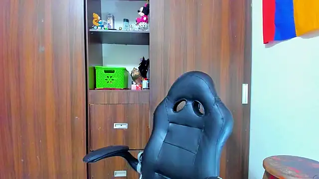 Dreamastercum  online show from March 13, 2026, 10:59 pm