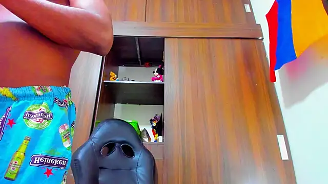 Dreamastercum  online show from February 22, 2026, 10:33 pm