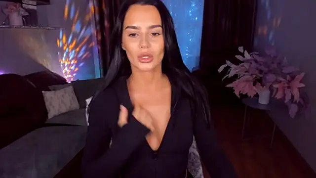 Snapshot of DanaSincere chatting on April 1, 2026, 4:14 am DanaSincere online show from April 1, 2026, 4:14 am