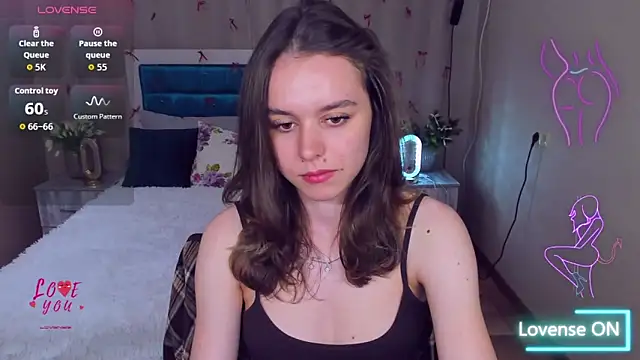 EmelyMason online show from May 31, 2026, 5:46 am