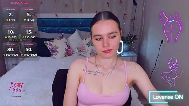 EmelyMason online show from May 30, 2026, 6:31 am
