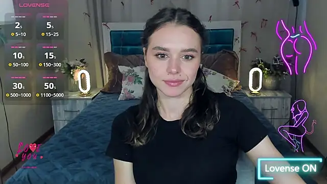 EmelyMason online show from May 16, 2026, 5:06 am