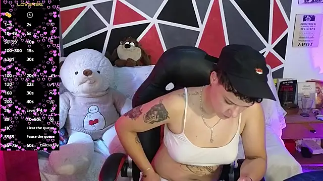 Snapshot of demimoore222 chatting on March 21, 2026, 5:39 pm demimoore222 online show from March 21, 2026, 5:39 pm