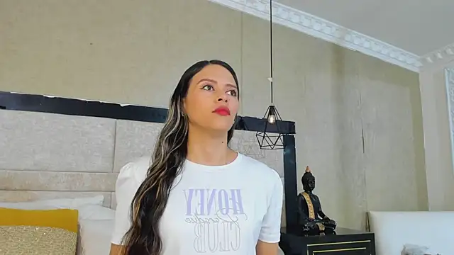 Snapshot of LiliJensen chatting on January 13, 2026, 8:46 pm LiliJensen online show from January 13, 2026, 8:46 pm