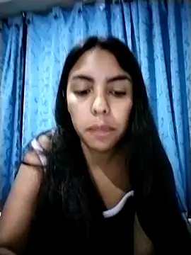 violettaa hot- online show from March 4, 2025, 3:33 am