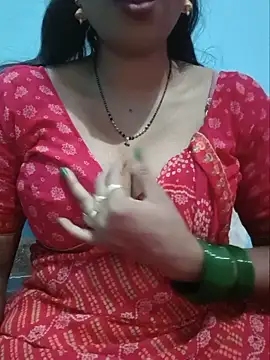 Snapshot of Sexyradha_ chatting on August 8, 2026, 4:58 pm Sexyradha online show from August 8, 2026, 4:58 pm