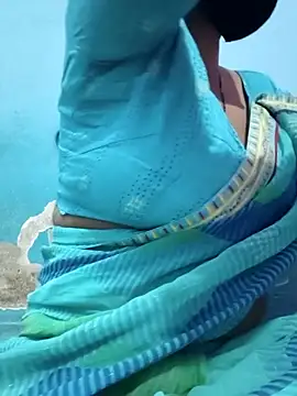 Sexyradha  online show from February 14, 2026, 1:11 pm