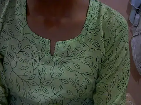 mayra89 online show from March 23, 2026, 4:07 pm