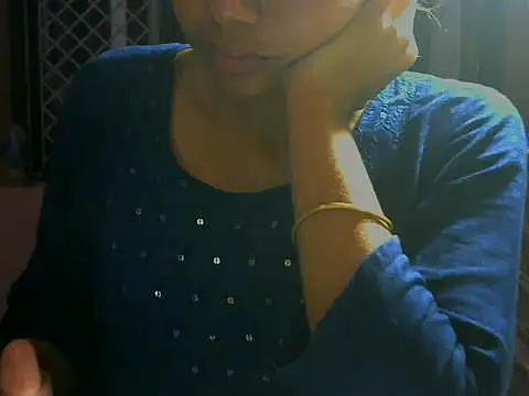 Snapshot of mayra89 chatting on September 9, 2025, 4:05 pm mayra89 online show from September 9, 2025, 4:05 pm