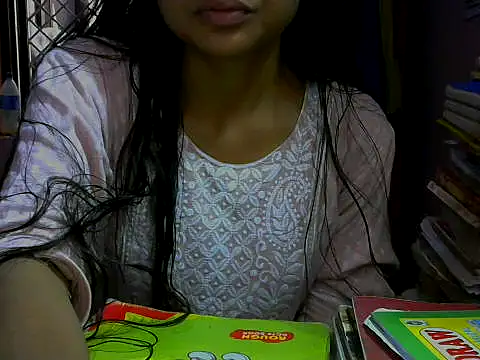 Snapshot of mayra89 chatting on September 28, 2025, 4:41 am mayra89 online show from September 28, 2025, 4:41 am