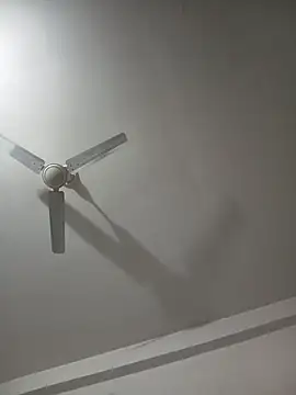 Snapshot of Neha-Bhabhi-Rasily chatting on April 16, 2026, 10:38 am Neha-Bhabhi-Rasily online show from April 16, 2026, 10:38 am