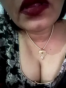 Snapshot of Neha-Bhabhi-Rasily chatting on April 11, 2026, 3:25 am Neha-Bhabhi-Rasily online show from April 11, 2026, 3:25 am