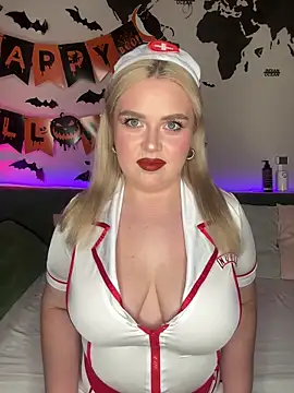 April Vancee online show from October 27, 2025, 3:46 pm