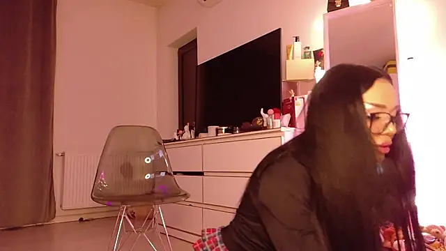 Snapshot of MiaKnoxxx chatting on March 20, 2025, 10:07 pm MiaKnoxxx online show from March 20, 2025, 10:07 pm