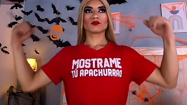 Snapshot of Emily_Castillo_1 chatting on October 26, 2025, 5:08 am Emily Castillo 1 online show from October 26, 2025, 5:08 am