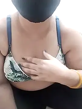 pyasi bhabhi02 online show from March 12, 2025, 9:24 pm