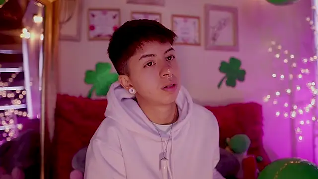 tommy blue online show from March 18, 2025, 1:01 pm