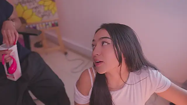 tommy blue online show from November 21, 2025, 2:49 pm