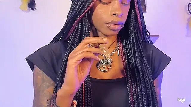Aprillebony online show from October 4, 2025, 7:48 pm