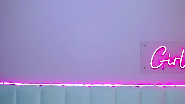 Eliss Shyyo online show from March 15, 2025, 9:41 am